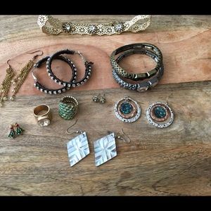 11 piece jewelry bundle